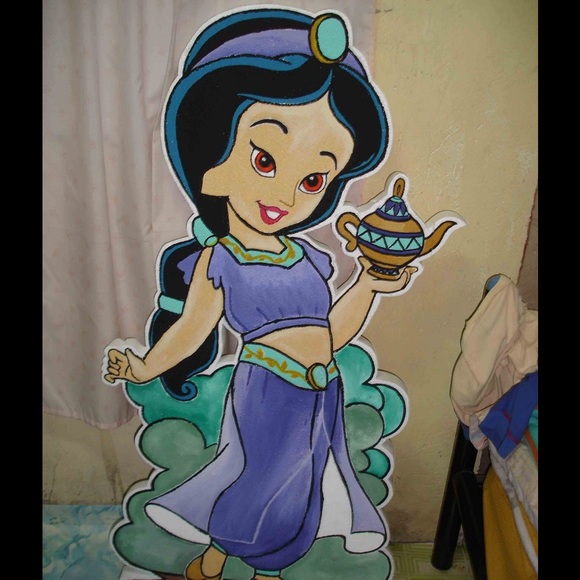 Meet your Posher, Adriana - Picture 1 of 1