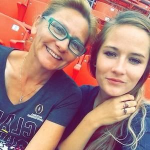 Meet your Posher, Teri