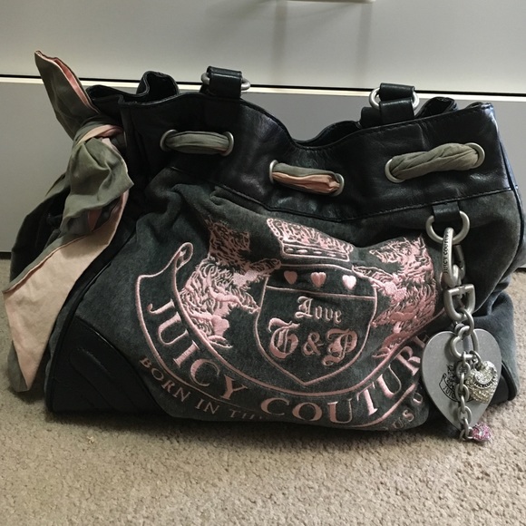 Juicy Couture Handbags - Juicy Couture Purse Juicy Couture Handbags - Juicy Couture Purse