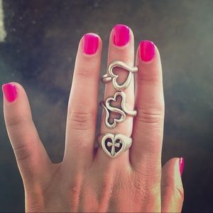 Top and bottom heart rings