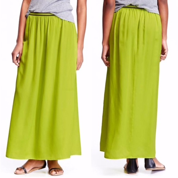 Old Navy Skirts Nwt Old Navy Maxi Skirt In Lime Real Estate