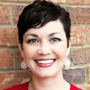 Meet your Posher, Holly