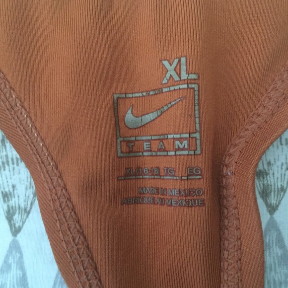 Nike Sports bra - Picture 3 of 3