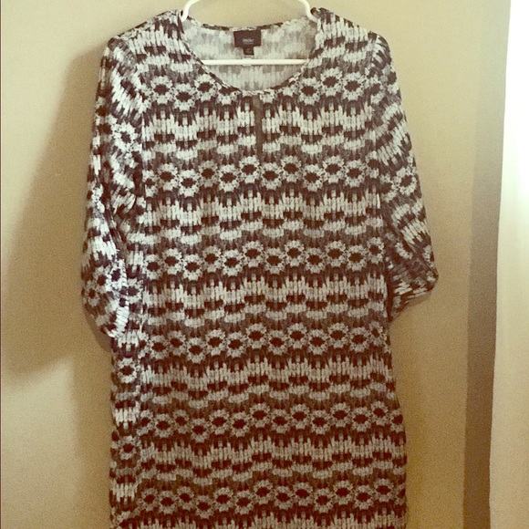 Black and white tunic