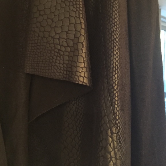 Brand new Michael Kors jacket - Picture 3 of 3