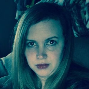 Meet your Posher, Holly