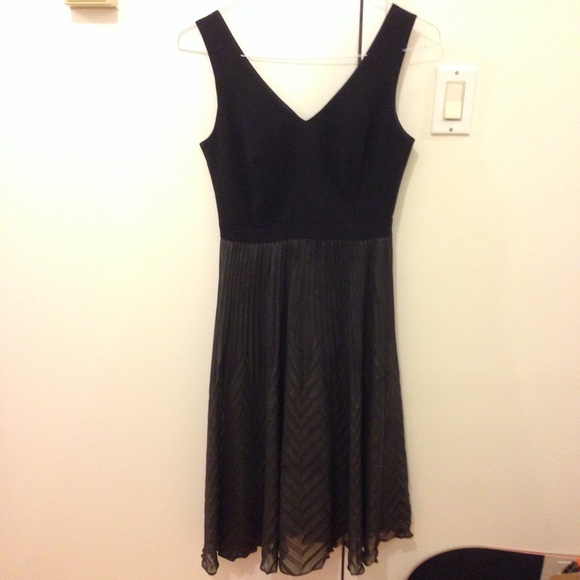 Trina turk midi dress