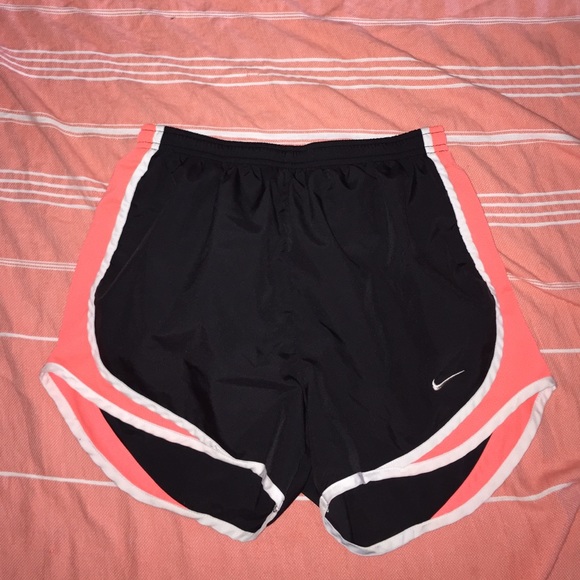 Black and Peach Nike running shorts - Picture 1 of 1