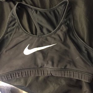 DRI FIT NIKE SPORTS BRA