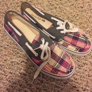 American eagle boat shoes, size 6 1/2W