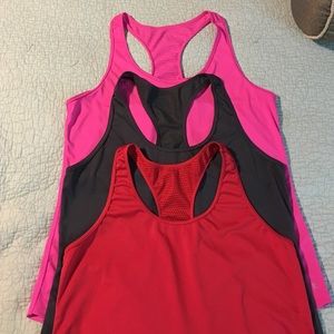 Bundle racer back work out tank tops