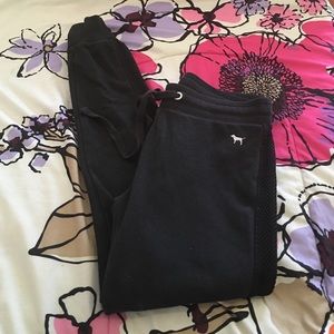 VS Pink 💓 - Black Skinny Collegiate Pant
