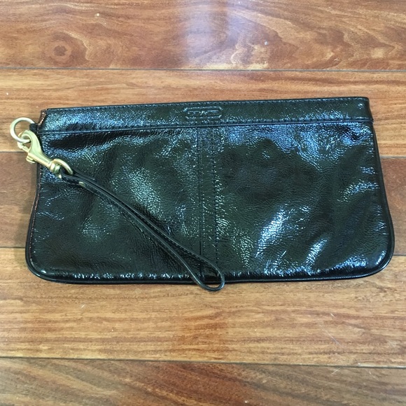 Adorable COACH clutch! Must go or getting donated