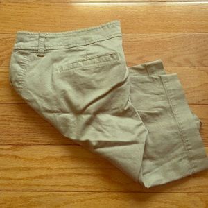Khaki Capris Size 7