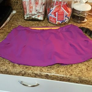 Hind skort.