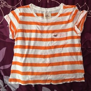 Hollister crop t-shirt!