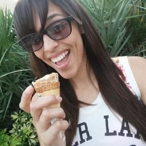 Meet your Posher, Keren