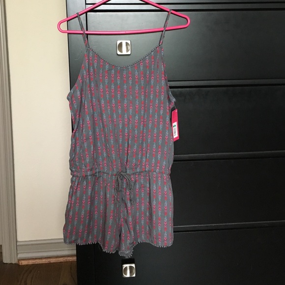 Grey Romper! Perfect for Summer!