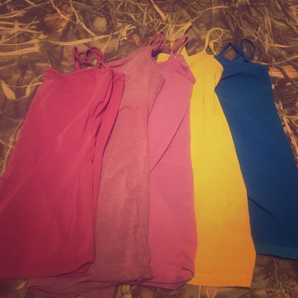 Bundle of 5 camisoles