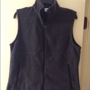 Columbia fleece vest size small