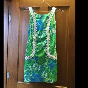 Lilly Pulitzer SHIFT dress. Worn twice.