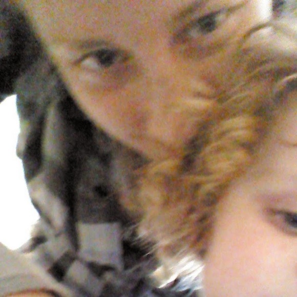 Meet your Posher, Mello