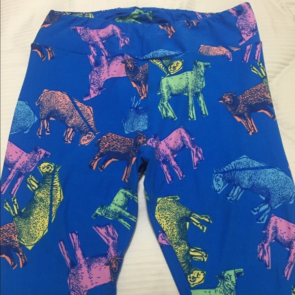 TC LuLaRoe Leggings ❤️❤️❤️ Price is FIRM