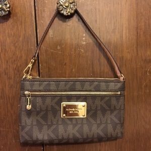 Michael Kors Wristlet