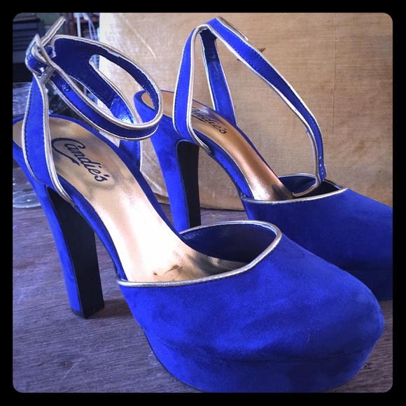 NWOT Candies heels