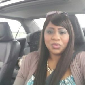 Meet your Posher, Latoya