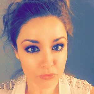 Meet your Posher, Yvette