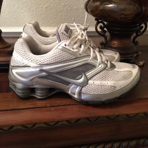 SOLD ON ANOTHER SITE-Nike Shoes