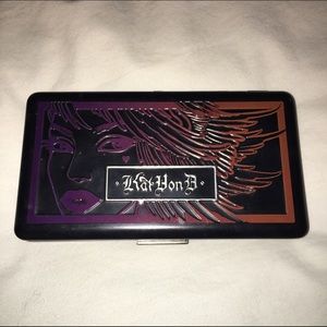 Kay Von D Ladybird palette