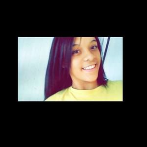 Meet your Posher, Mya