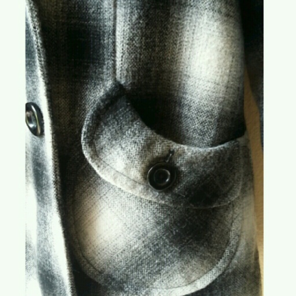 SOLD Hooded Coat - Picture 3 of 4