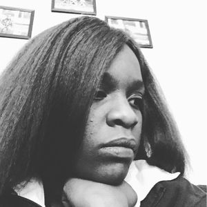 Meet your Posher, Davina