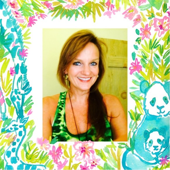 Meet your Posher, Donna - Picture 3 of 8