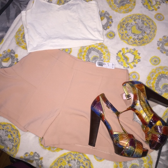 Nude Flared forever 21 shorts