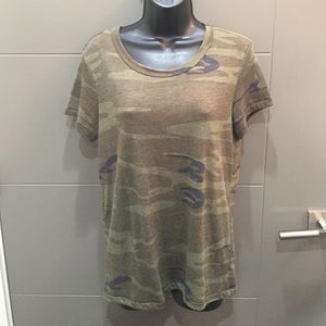 Camo tee