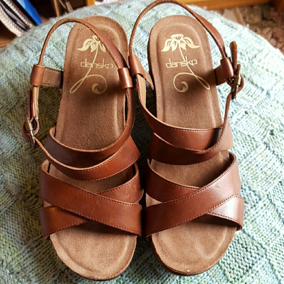 Sandal