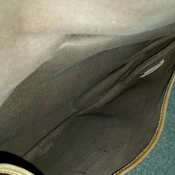 โSOLD๐ - Picture 3 of 4