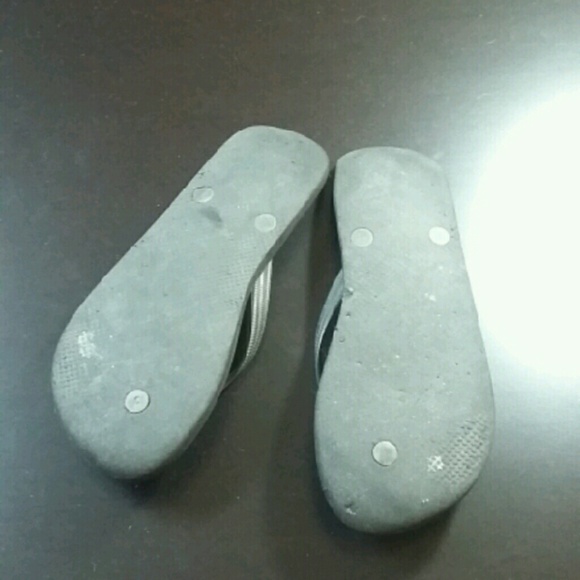 💌DONATED 💌 Black Sandals - Picture 2 of 2