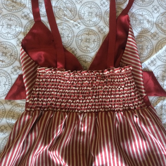 Dress - Picture 3 of 4