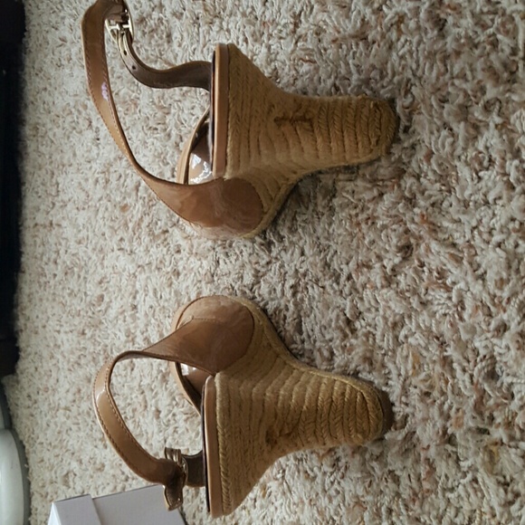 Shoes - Picture 3 of 3