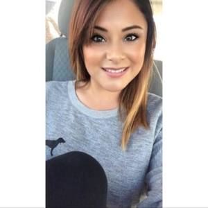 Meet your Posher, Jacqueline