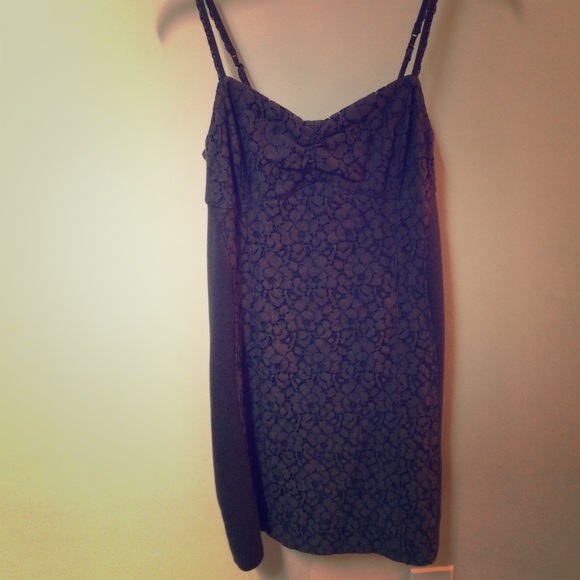 tight grey lace dress worn once or twice! 🤑