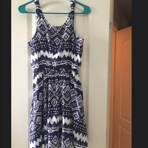 Navy and white printed dress