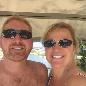 Meet your Posher, Raechelle