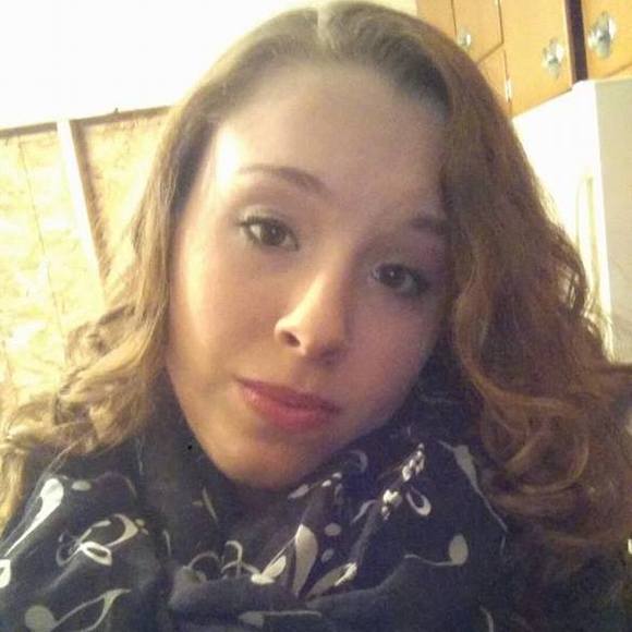 Meet your Posher, Sarah - Picture 1 of 1