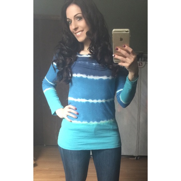 โ๏ธLAST ONE SZ SMALL- Off Shoulder Tie Dye Top - Picture 4 of 4